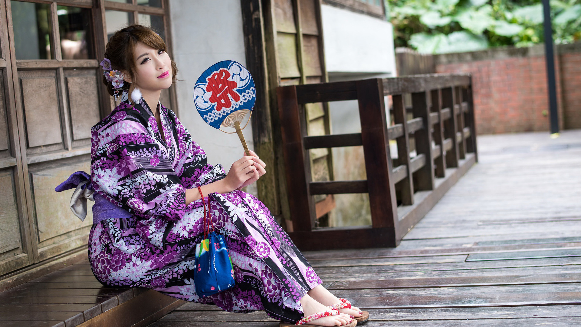 日本和服美女桌面壁纸